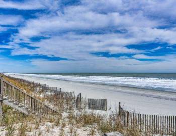 A Garden City Beach view