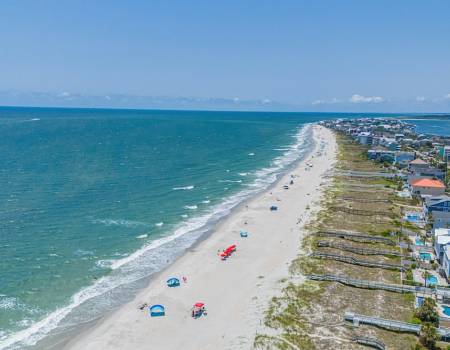 Oceanfront homes in Garden City Beach