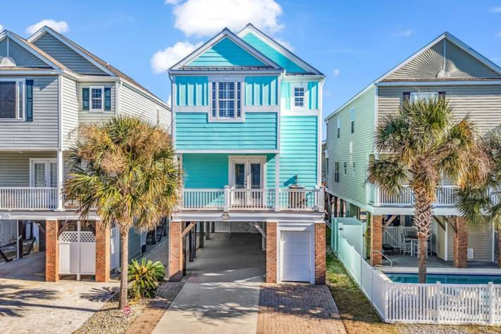 beach vacation rental exterior